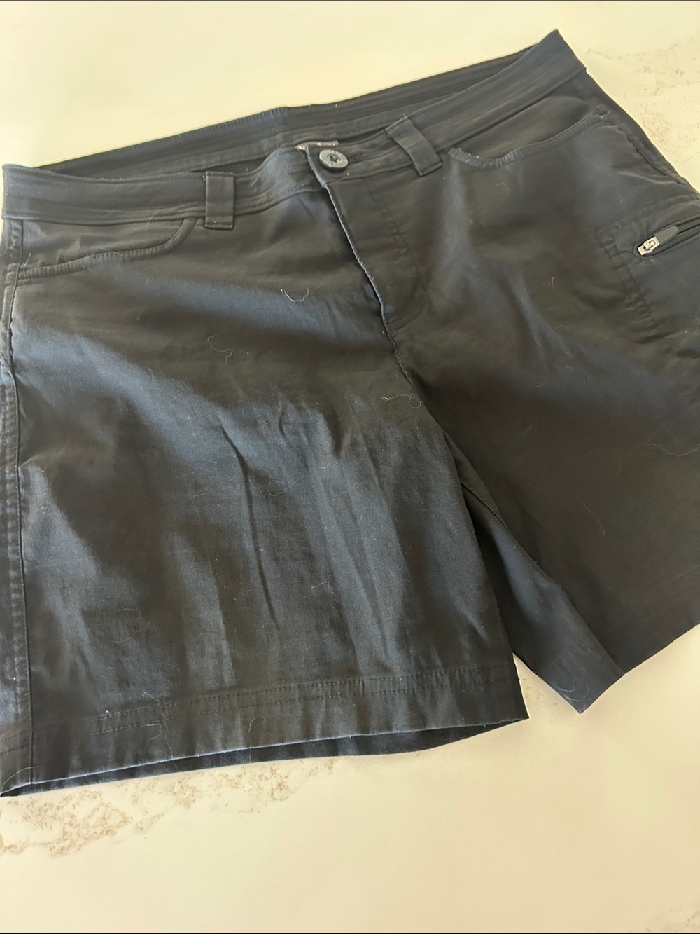 Eddie Bauer Black Women's Athletic/Casuel Shorts Size 8